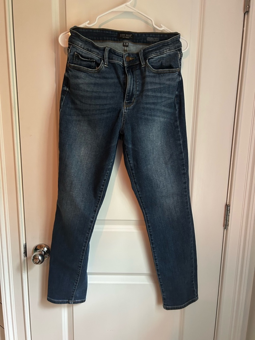 Judy blue high rise Women's Straight Leg Jeans in Dark Blue Wash